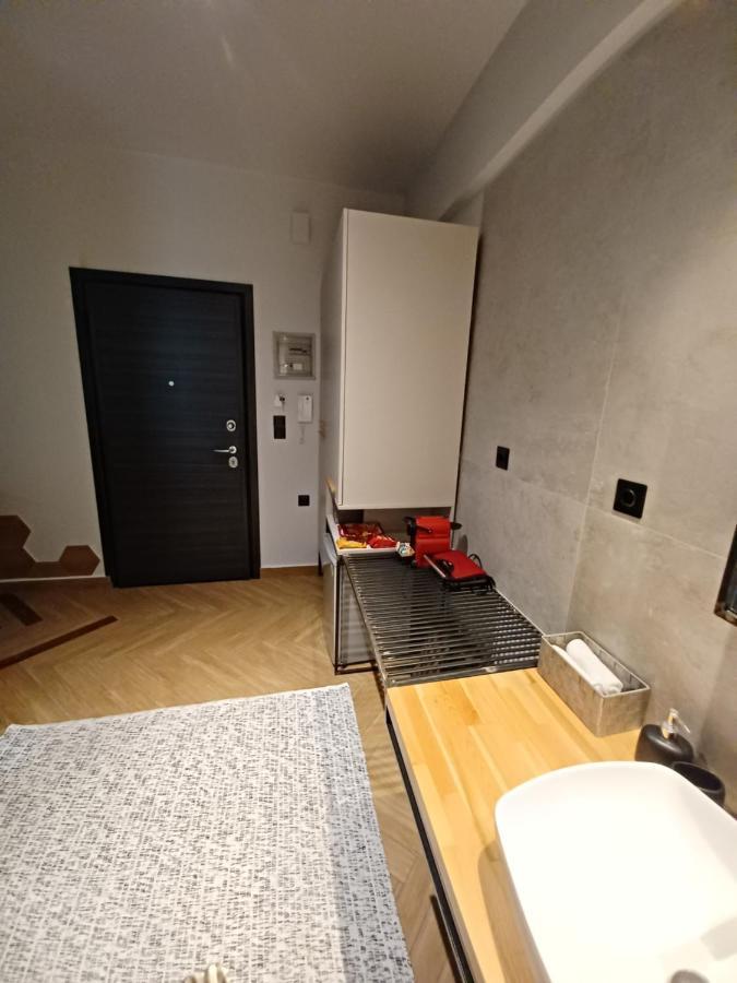 Sroom Apartment Mesolóngion Екстериор снимка