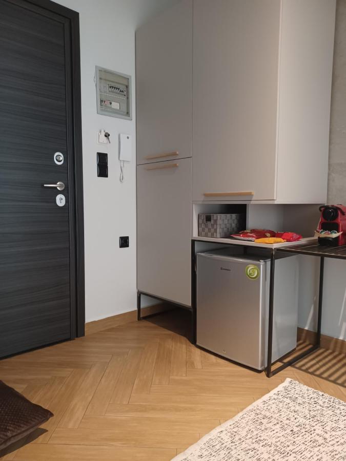 Sroom Apartment Mesolóngion Екстериор снимка